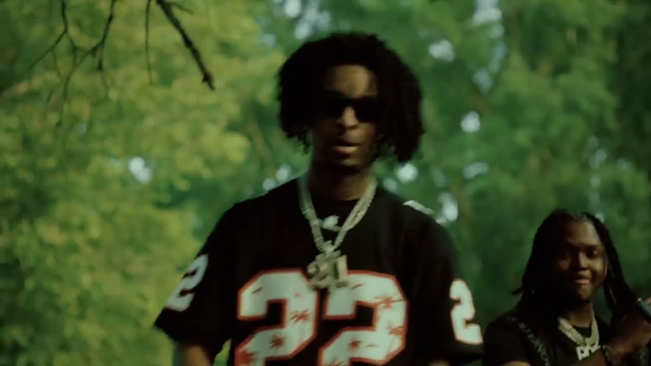21 Savage ft. Key Glock & BigXthaPlug - VVS (Music Video) - YouTube