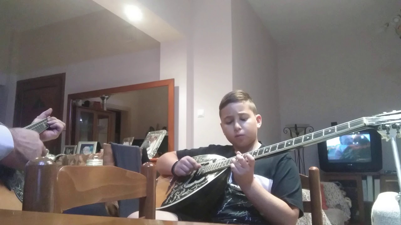 Μη μου ξαναφύγεις πια μάγκα μου