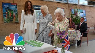 Queen Insists On Using A Sword To Cut Cake At Meeting Of G7 Leaders