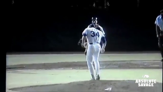 Nolan Ryan famously pummeled Robin Ventura 27 years ago