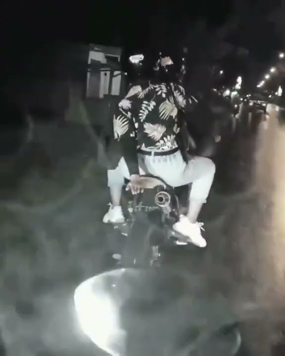 Story WA Supermoto Kocak || Salahsatu Manfaat punya doi :D