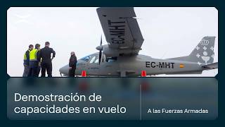 Demostración de las nuevas capacidades en vuelo a las Fuerzas Armadas en Rozas | Indra Group
La nueva capacidad de experimentación en vuelo permite a Indra controlar todo el ciclo de desarrollo de sistemas, desde el diseño hasta la validación en aeronave, acelerando su entrega y respondiendo a las necesidades actuales y futuras del Ejército del Aire y del Espacio.
Con la nube de combate NIMBUS, clave para el combate colaborativo del futuro, realizamos una de las primeras pruebas en Europa, y a esta demostración se sumó la presentación de las últimas pruebas de vuelo llevadas a cabo con el sistema de armas VALERO, un vehículo aéreo multipropósito de tecnología nacional capaz de realizar misiones como guerra electrónica, actuar como señuelo o como sistema de armas.
Todos los datos recogidos se recibieron en nuestro Centro de Excelencia en Análisis Operacional de Madrid, que procesó y analizó la información para extraer conclusiones clave para su evolución, combinando así la experimentación en vivo con el análisis operacional. Demostración de las nuevas capacidades en vuelo a las Fuerzas Armadas en Rozas | Indra Group