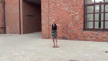 Precise (+-2cm) navigation: Walking with the beacon. Distance up to 30 meters