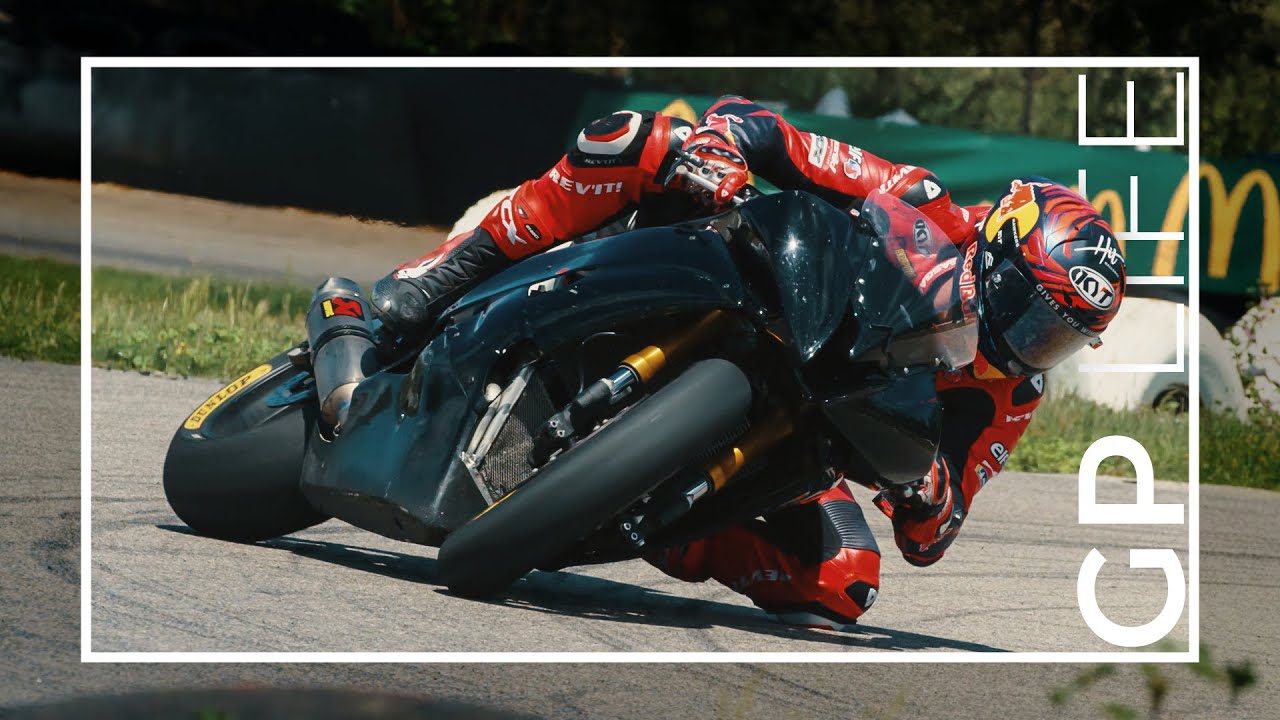 MotoGP SLIDING a SUPERSPORT Bike with Augusto Fernández [4K]