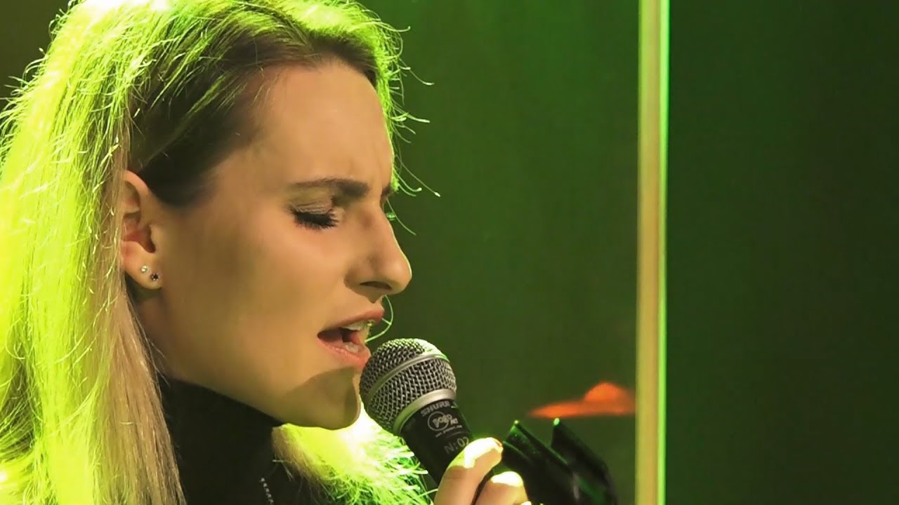 Anna Malek "All By Myself(Celine Dion) @ Damy Rocka /  Stary Klasztor