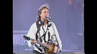 Paul McCartney - Drive My Car (Live in Charlotte 1993)