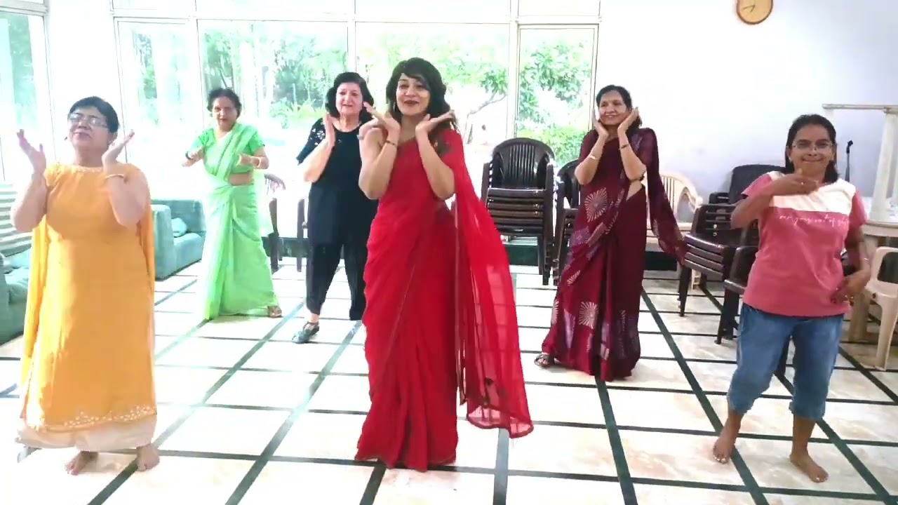 Zoobey Doobey with the Aunties 