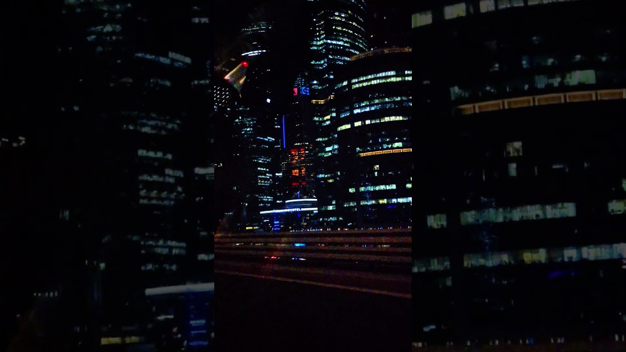 вечерний город  