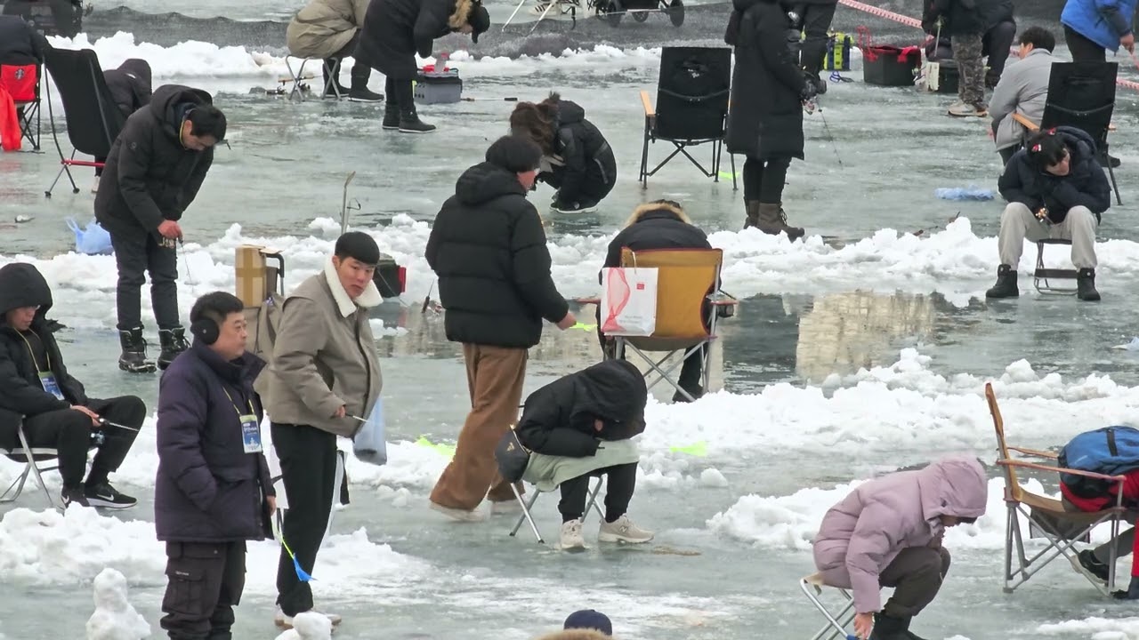 포천 백운계곡 동장군 축제 / 송어 얼음 낚시터 풍경