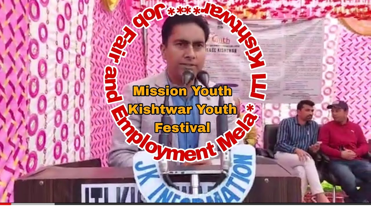 ALC Kishtwar Mohd Idrees speaks during Mission Youth's Job Fair cum Employment Mela at ITI Kishtwar.