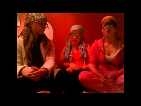 Drei Schweizer Mädchen ( Heidi & Gudrun & Maya )