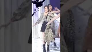' PTT ( Paint The Town ) ' ( LOONA Gowon Fancam ) 210703 #shorts