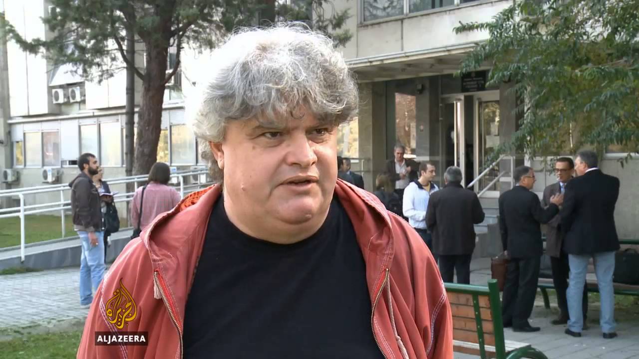 المنطقة: الاحتجاجات والرياضة والعمليات الأوروبية في عام 2013.
