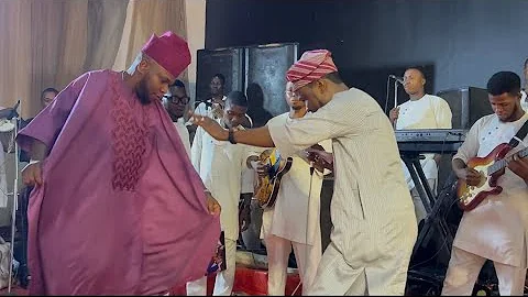 BOYE BEST LIGHT UP THE WEDDING CEREMONY OF OMOLARA AND RASHEED AYINDE LADOJA IN LAGOS 
