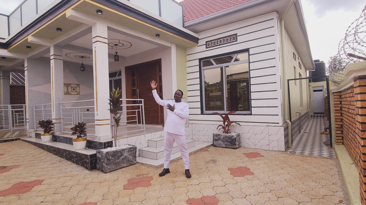 Mbaza niye inzuyagatangaza busanza iri kurikaburimbo 130M