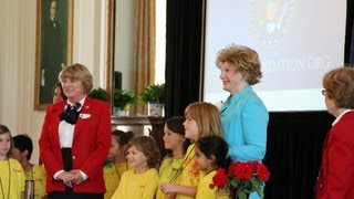 Meet the Presidents: Pat Nixon Portrayed by Maureen Drown Nunn