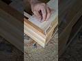 Proses cepat memasang pembatas dinding lemari #woodworking #diy #tips #tools #tricks