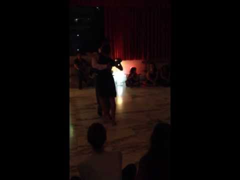 Luciana Muzio y Simone Raucci- Mi vieja linda
