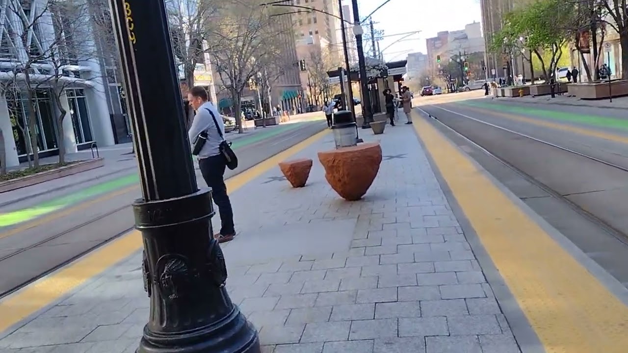 How is it like using public transportation in Salt Lake City, Utah (2022)?