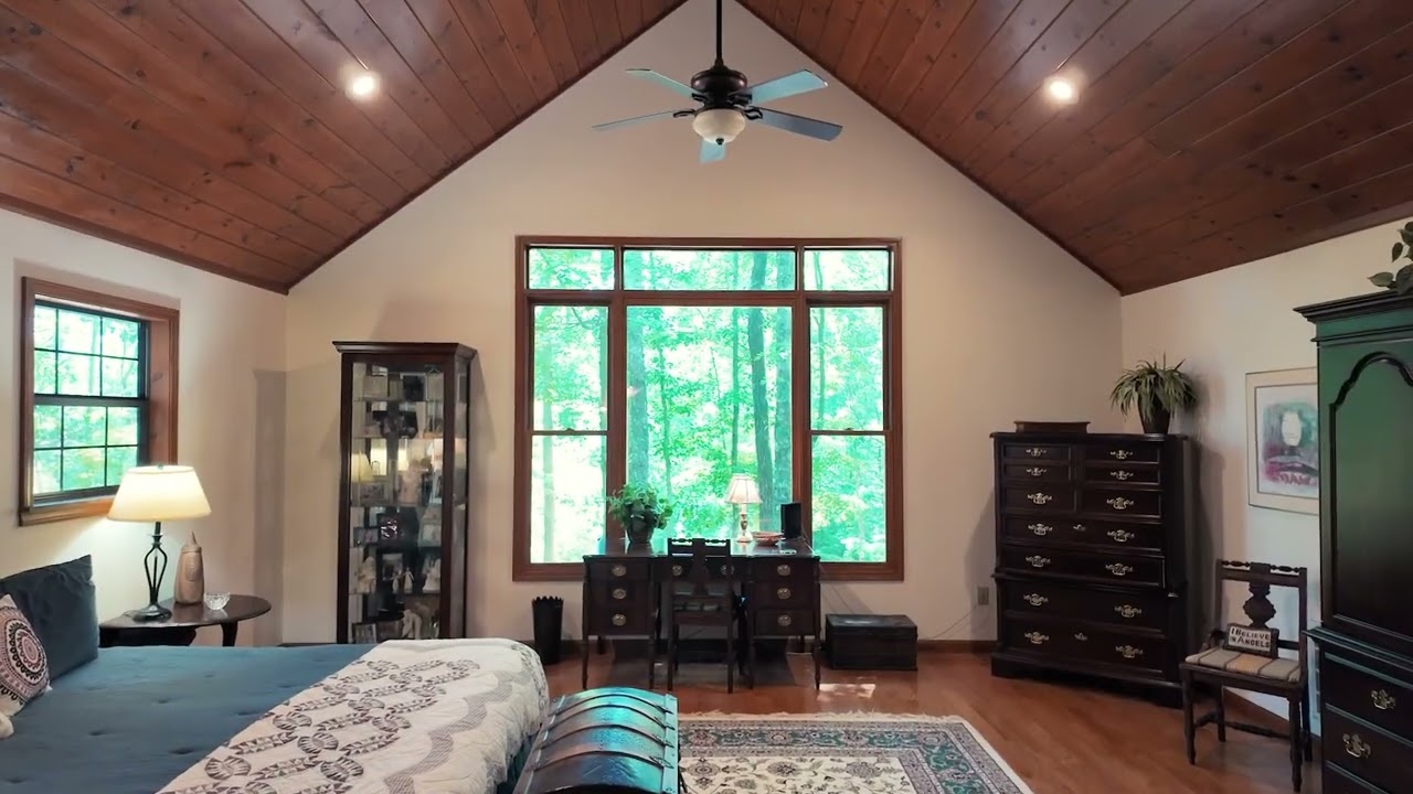Escape to the Aska Adventure Area | 3BR Mountain Retreat in Blue Ridge, GA!