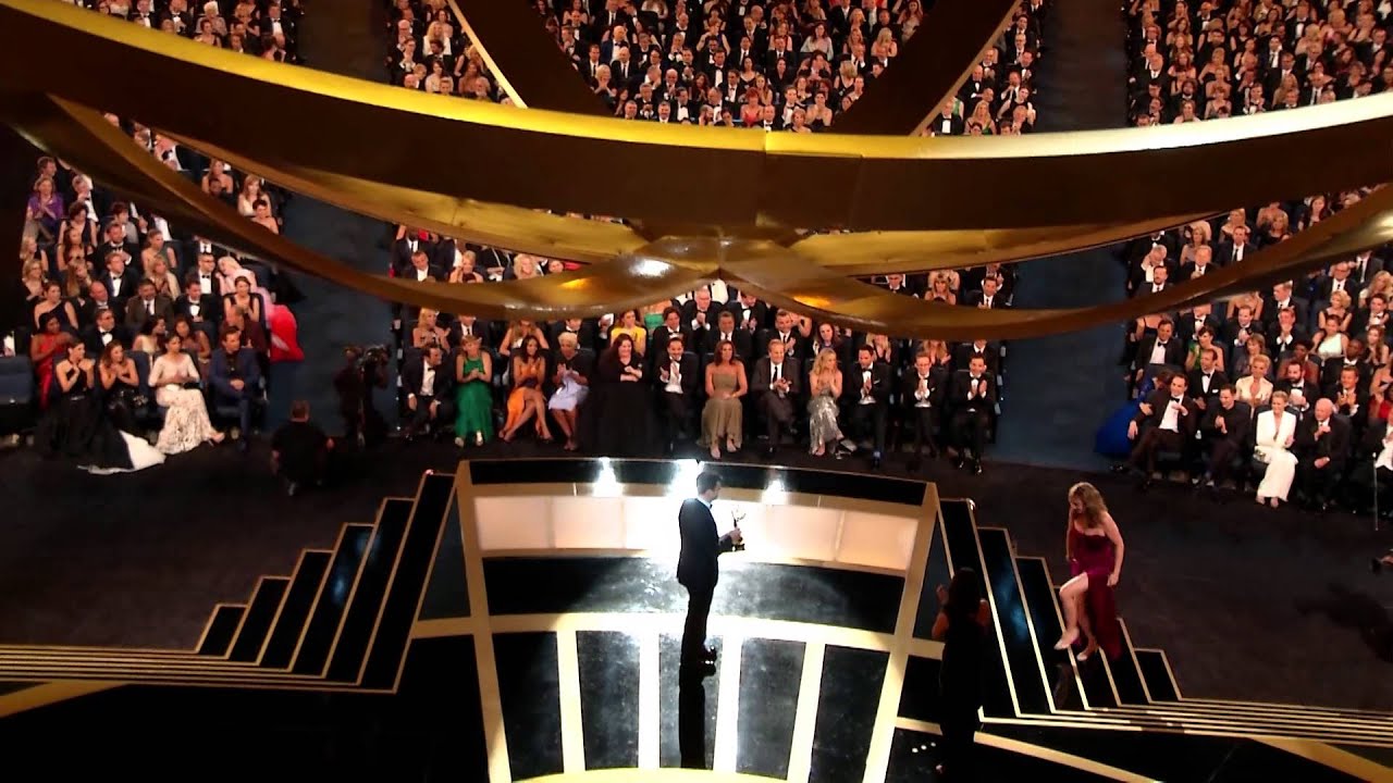 television academy los angeles Allison Janney Wins for Supporting Actress in a Comedy Series