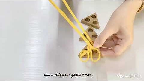 THE 3 TRIANGLES, a ring&string puzzle by DILEMMA GAMES