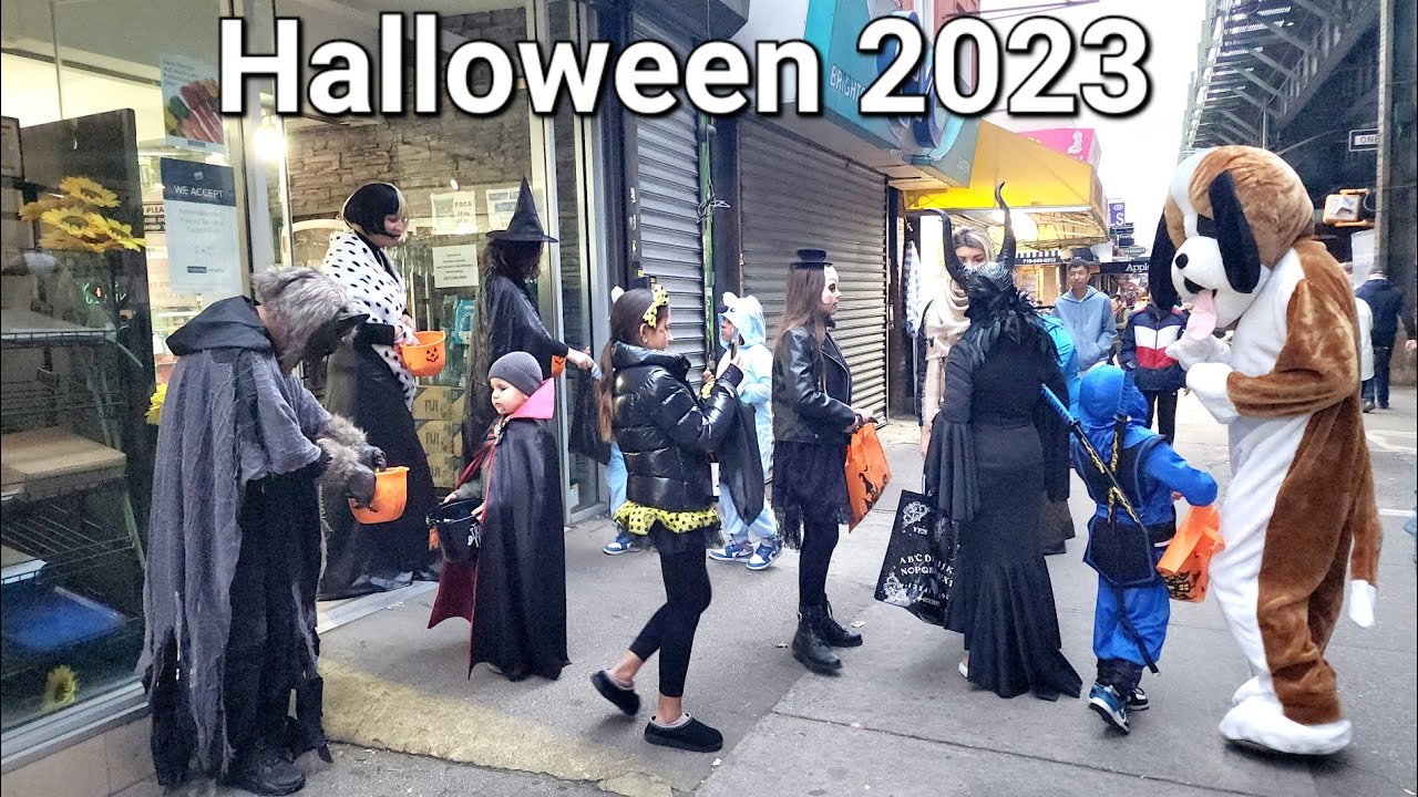 Halloween Trick Or Treat 2023 Brooklyn New York USA - YouTube