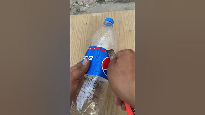 plastic bottle flowers vase making#shorts #youtubeshorts #youtube #plastic #garden #plants