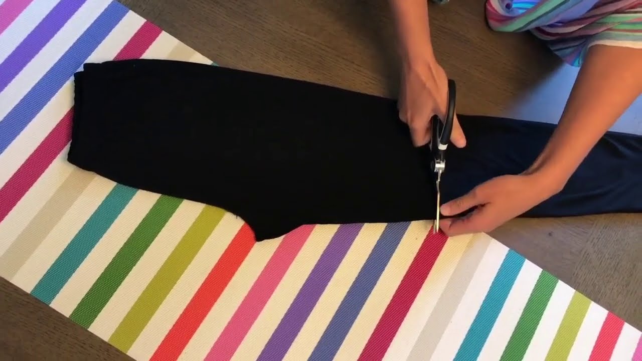 How to turn Leggings into Bicycle shorts! YouTube