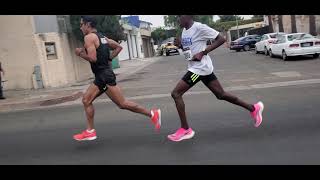 Duelo Espectacular en Tijuana 21K entre Juan Luis Barrios y Robert Gaitho Gititu  Video 2 de Flecha