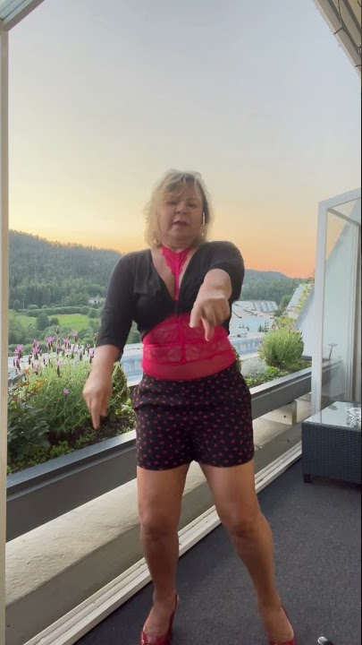 Simone e Simaria Sebastian Yatra No Llores más 💃