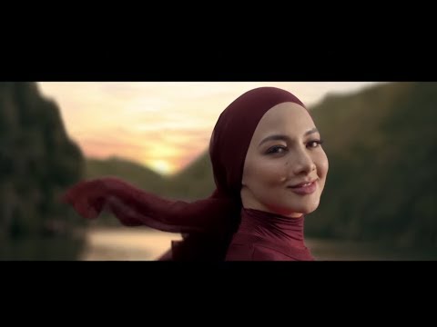 oppo-reno-series---neelofa