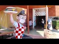 Bob’s Big Boy in Burbank - Take Out Food Review / Southern California Historical Landmark Diner