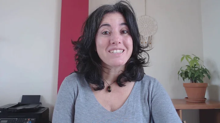 How is a Spanish online lesson with Amparo?