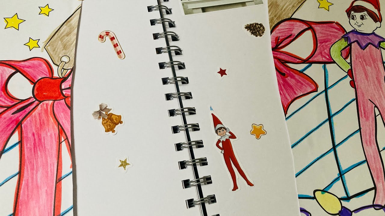 Scrapbooking : Elf on the shelf two page collage. 