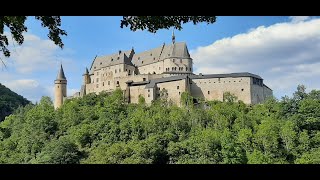 Красивый замок и очаровательный городок Вианден (Vianden).Люксембург.Путешествие на машине по Европе