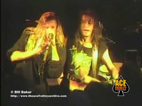 Ace Frehley live with Sebastian Bach RIP IT OUT Nov 25, 1992 Seaside Heights, NJ shot by Bill Baker