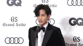 志尊淳、病気と闘った1年振り返り「26年生きた中でも1番キツい年」 『GQ MEN OF THE YEAR 2021』フォトコール