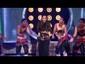 Kareena Kapoor Khan's killer performance at the People's Choice Awards 2012