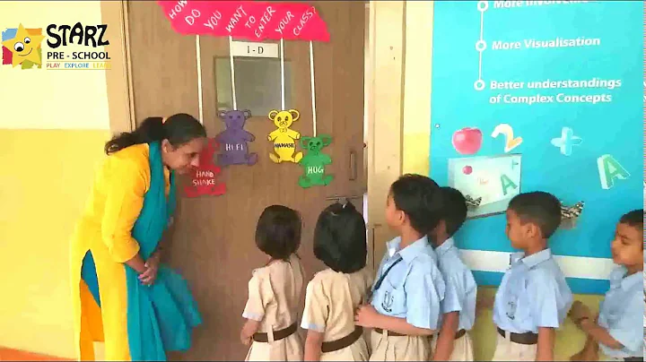 DPSG Teacher greeting her class with special handshakes & hugs before class! - DayDayNews