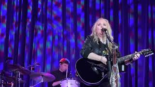 Melissa Etheridge “I Want To Be In Love”