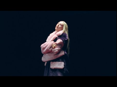 MARIA HEIN - MOCHI DE SAKURA (Video Oficial)