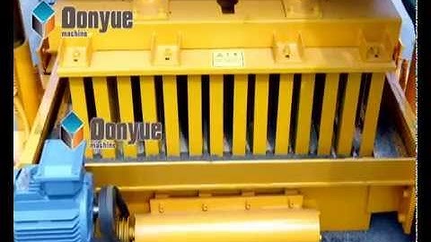 Big Movable Mobile cement concrete  Hollow Block Machine QTM 6-25 from Dongyue
