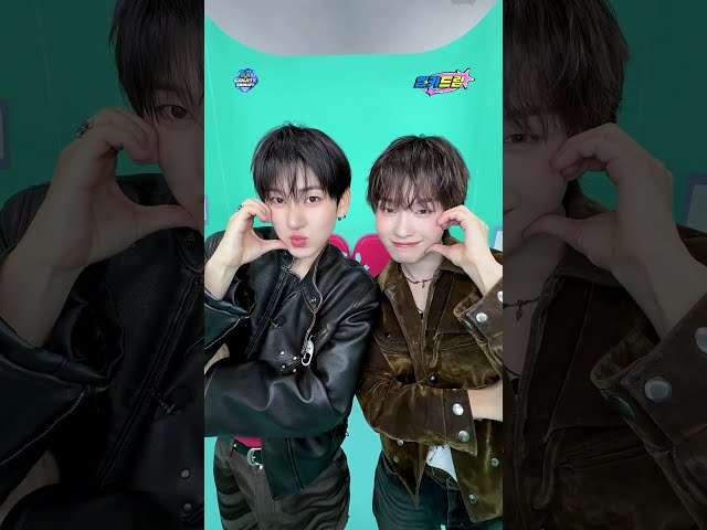 .˳⁺⁎˚ ꒰ఎ #KickFlip #킥플립 이 〈’첫사랑’ 챌린지〉를 드림 ໒꒱ ˚⁎⁺˳ .