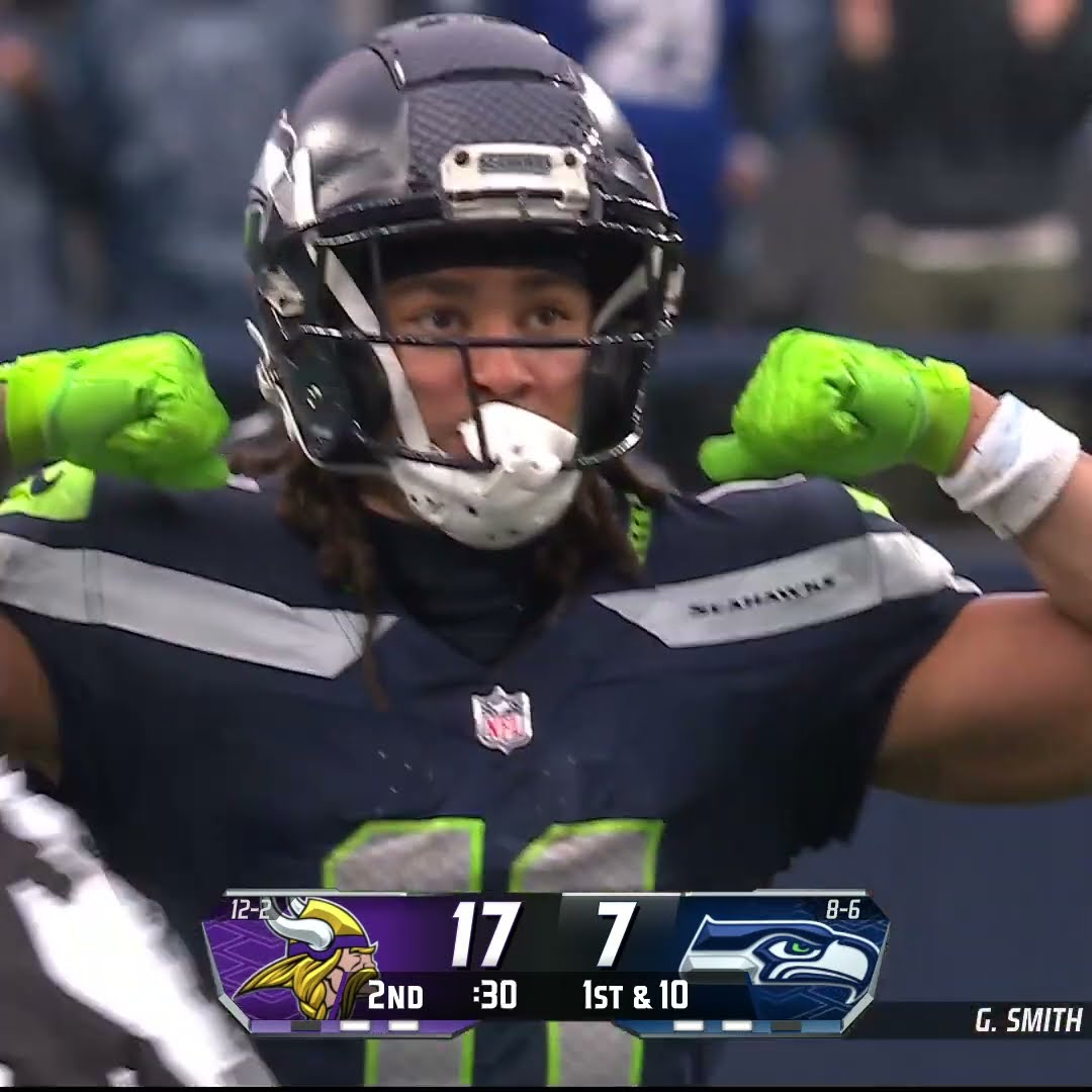 Jaxon Smith-Njigba catches for a 25-yard Gain vs. Minnesota Vikings