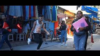 Manike Mage Hithe In Public