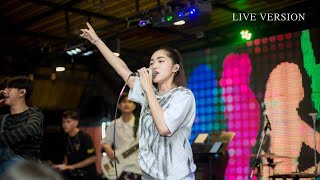 นางฟ้ากับควาย - สะคีม อารีรัตน์ 【LIVE VERSION】Original : TAXI