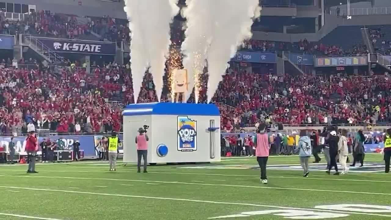 PopTarts mascot emerges from toaster at KState bowl game YouTube