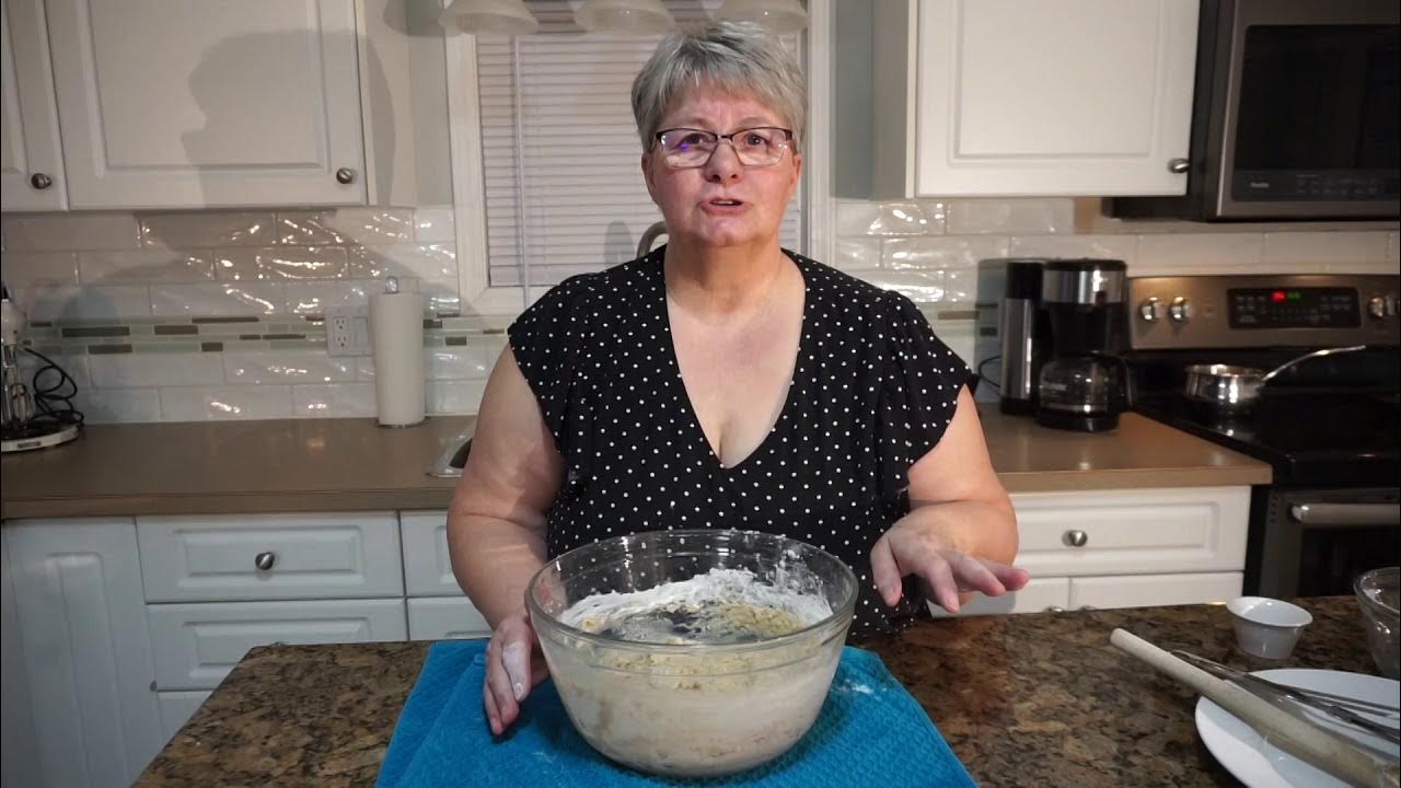 CANNED BANANA BREAD BOXED LUNCH TREAT YouTube