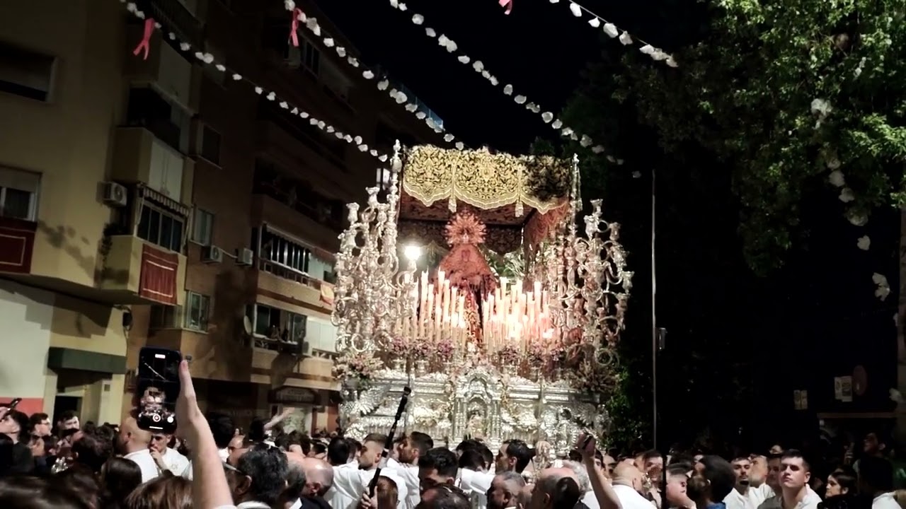 Centenario Prendimiento Gran Perdón Cante en su encierro desde su casa hermandad Málaga Tronos 2025